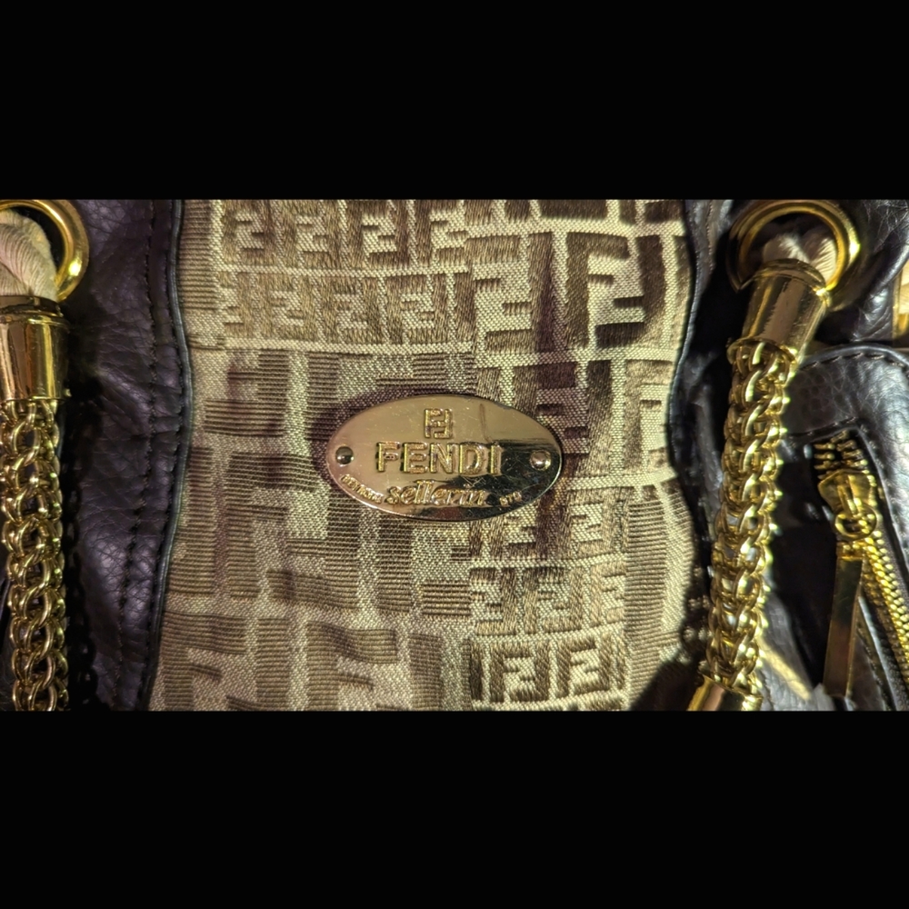 Fendi purse